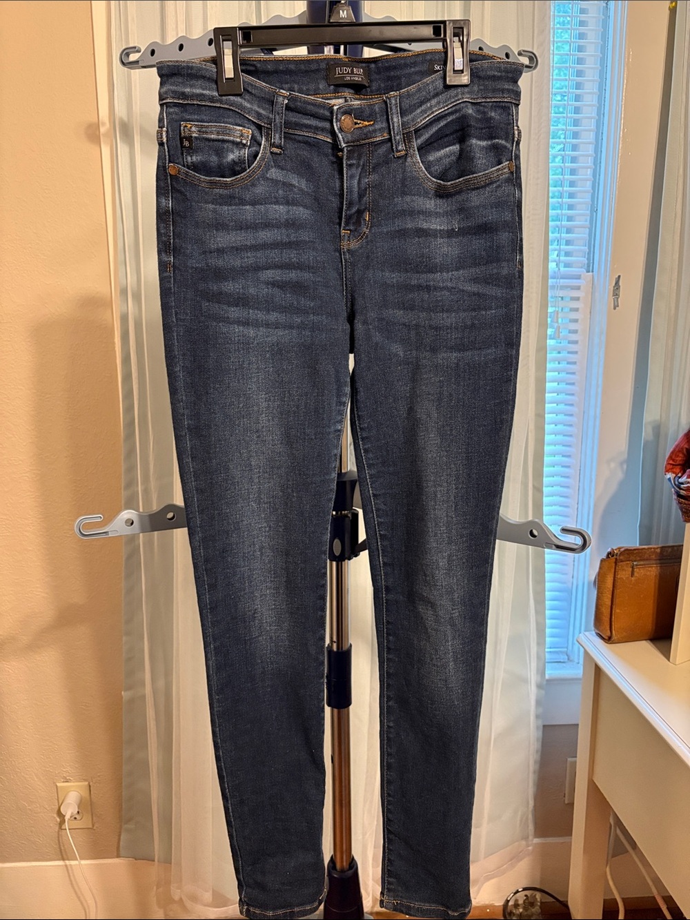Judy Blue Medium/Dark Blue Stretch Skinny Jeans